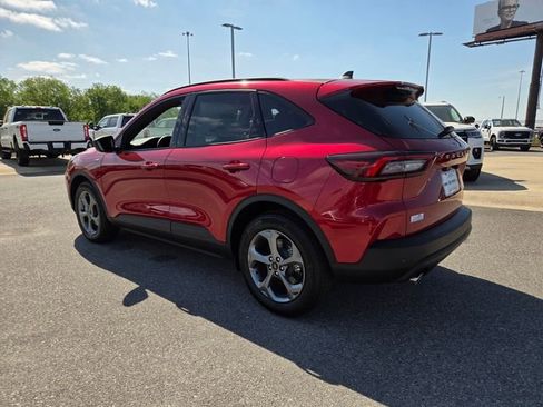 New 2026 Ford Escape ST-Line w/ Tech Pack #1 FWD image 9