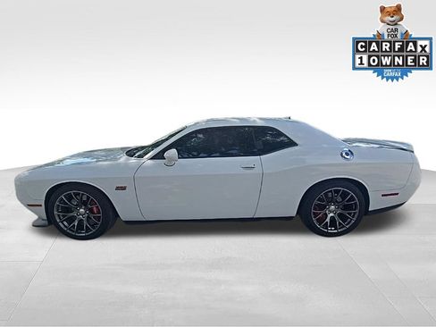 Used 2016 Dodge Challenger SRT w/ Technology Group RWD image 2
