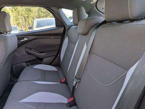 Used 2018 Ford Focus ST image 13