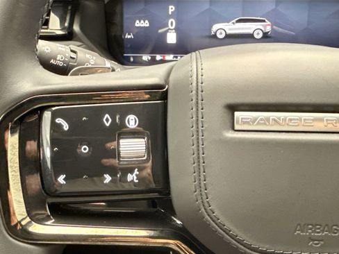 Used 2025 Land Rover Range Rover Velar Dynamic SE AWD/4WD image 11