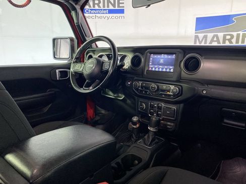 Used 2021 Jeep Gladiator Sport AWD/4WD image 25