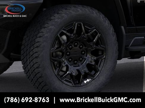 New 2026 GMC Hummer EV 4x4 Crew Cab image 9