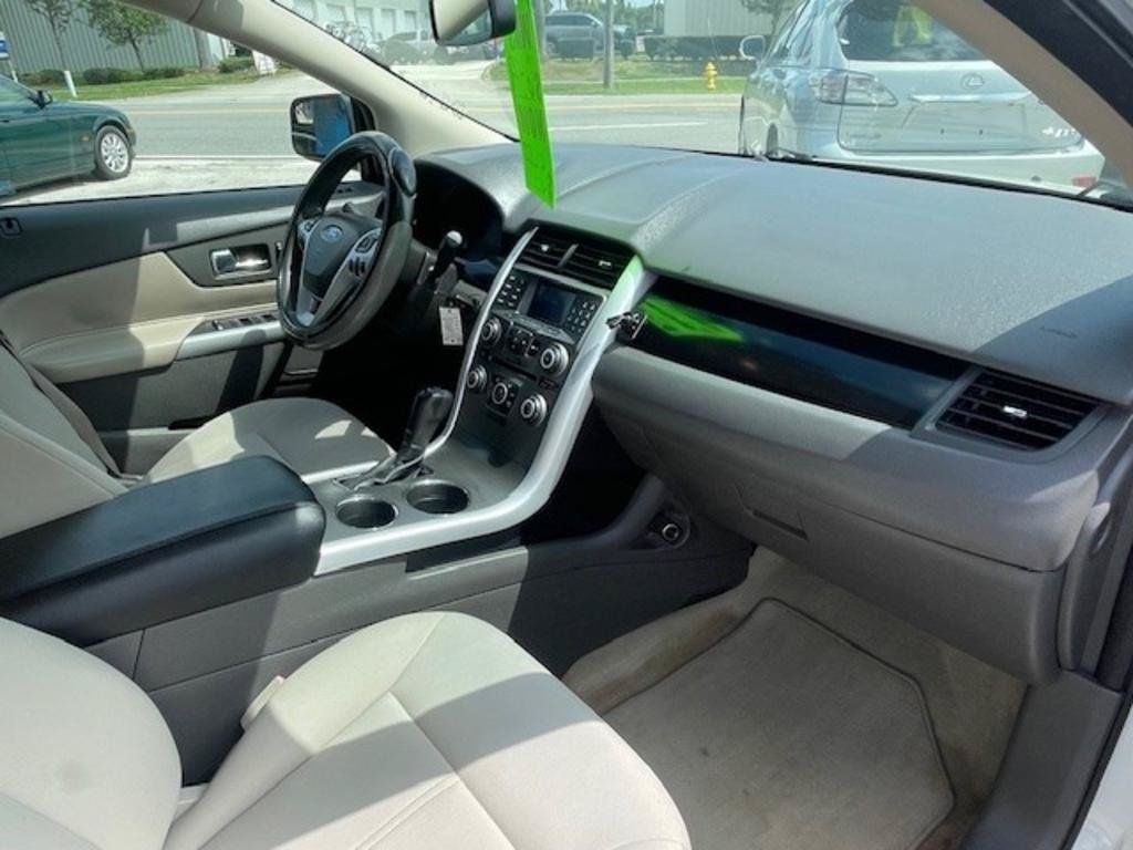 Used 2011 Ford Edge SE w/ 101A Rapid Spec Order Code FWD image 12