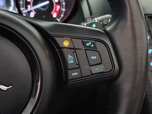 Used 2016 Jaguar F-TYPE S image 39