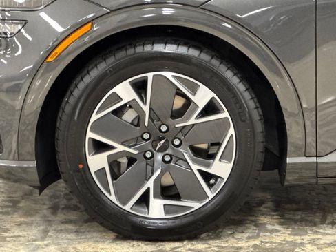 New 2026 Genesis GV60 RWD image 26