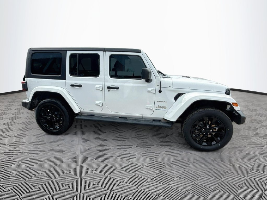 Certified 2023 Jeep Wrangler Unlimited Sahara w/ Cold Weather Group AWD/4WD image 5