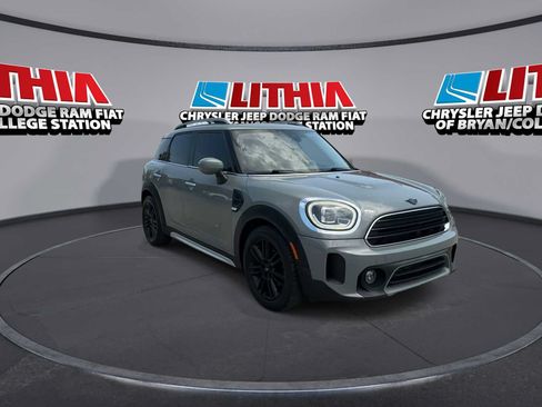 Used 2022 MINI Cooper Countryman ALL4 AWD/4WD image 2