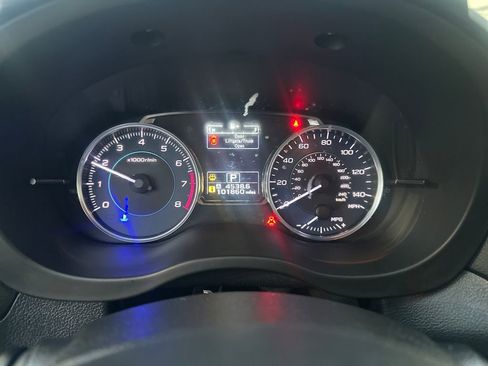 Used 2016 Subaru Crosstrek 2.0i Limited image 15