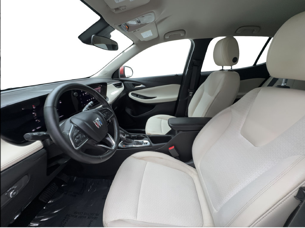 Used 2024 Buick Encore GX Preferred w/ Comfort Package FWD image 21