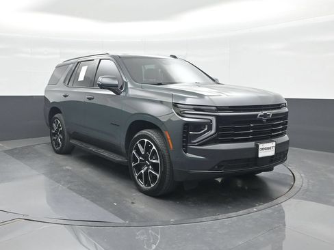 Used 2025 Chevrolet Tahoe RST w/ Comfort Package RWD image 8