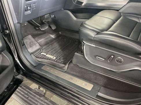 Used 2024 Ford F150 Platinum AWD/4WD image 21
