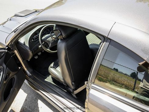 Used 2003 Ford Mustang Mach 1 RWD image 30