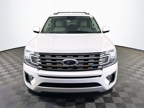 Used 2021 Ford Expedition Limited RWD image 2