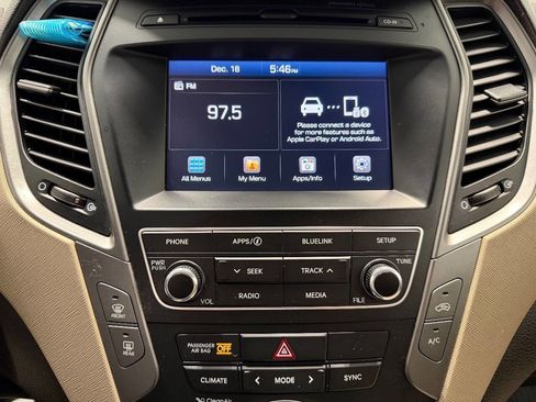 Used 2017 Hyundai Santa Fe Sport image 29