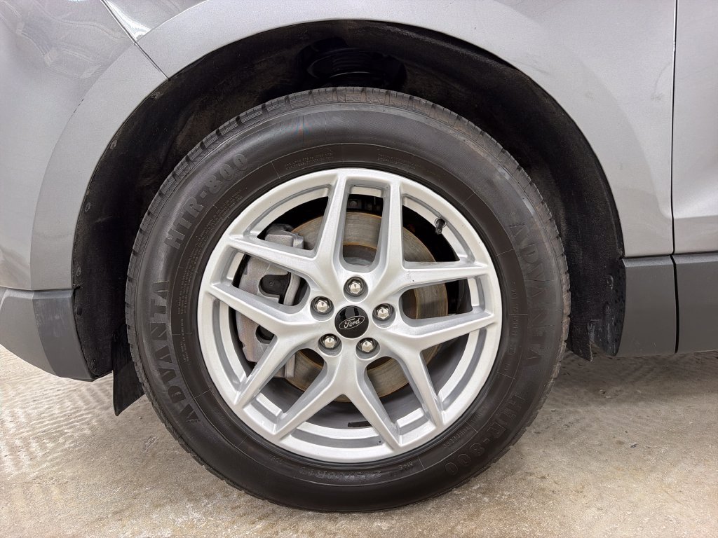 Certified 2024 Ford Edge SEL AWD/4WD image 13