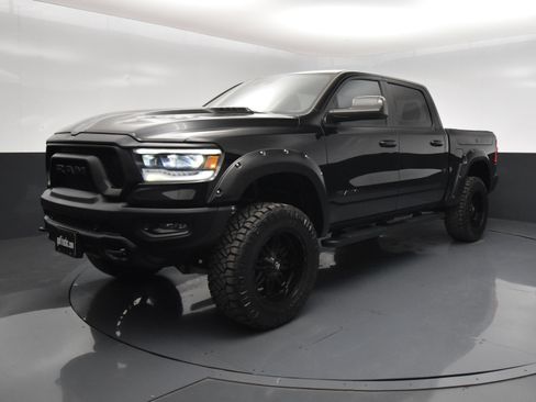 Used 2020 RAM 1500 Rebel w/ Rebel Level 2 Equipment Group AWD/4WD image 2