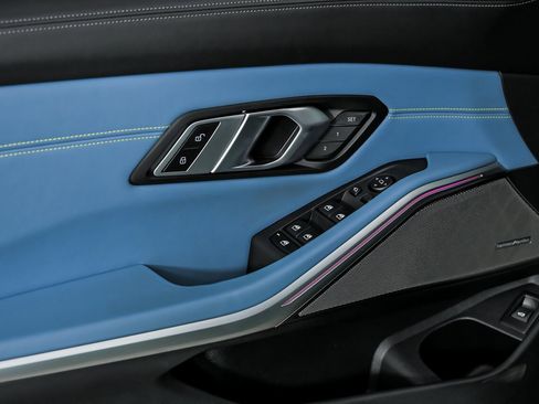 Used 2023 BMW M3 Competition w/ Executive Package image 18