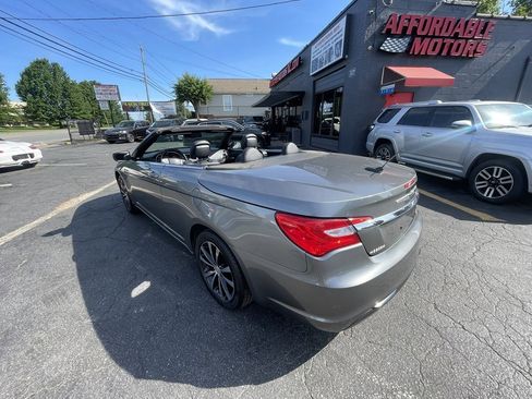 Used 2012 Chrysler 200 S image 3