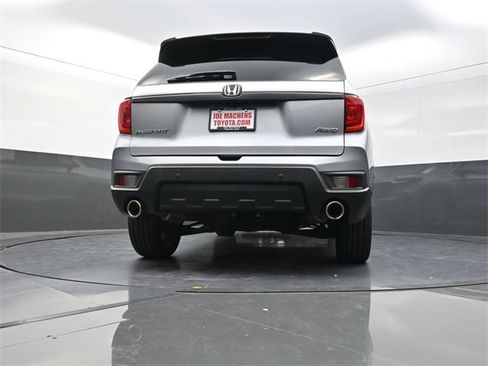 Used 2023 Honda Passport EX-L image 32