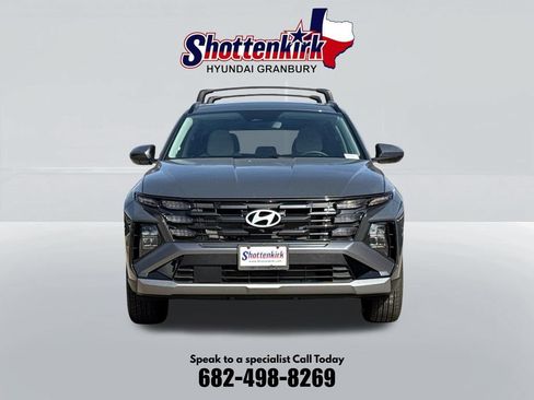 Used 2026 Hyundai Tucson SEL FWD image 2