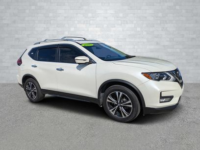 Used 2020 Nissan Rogue SV w/ Sun & Sound Touring Package