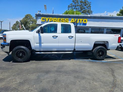 Used 2016 Chevrolet Silverado 2500 W/T AWD/4WD image 2