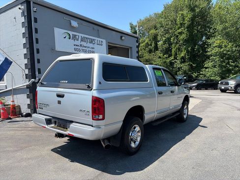 Used 2004 Dodge Ram 3500 Truck SLT w/ Sport Appearance Group AWD/4WD image 7