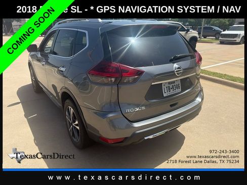 Used 2018 Nissan Rogue SL AWD/4WD image 6