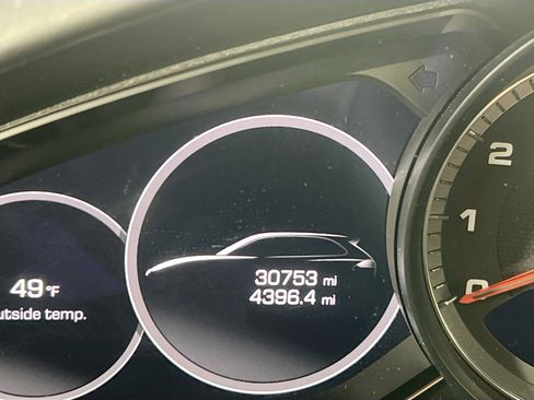 Used 2020 Porsche Cayenne Turbo AWD/4WD image 12