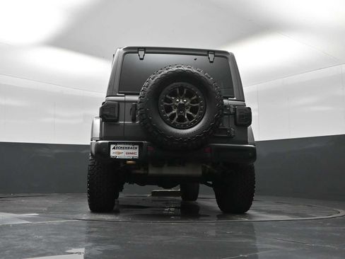 Used 2021 Jeep Wrangler Unlimited Rubicon w/ Dual Top Group AWD/4WD image 50