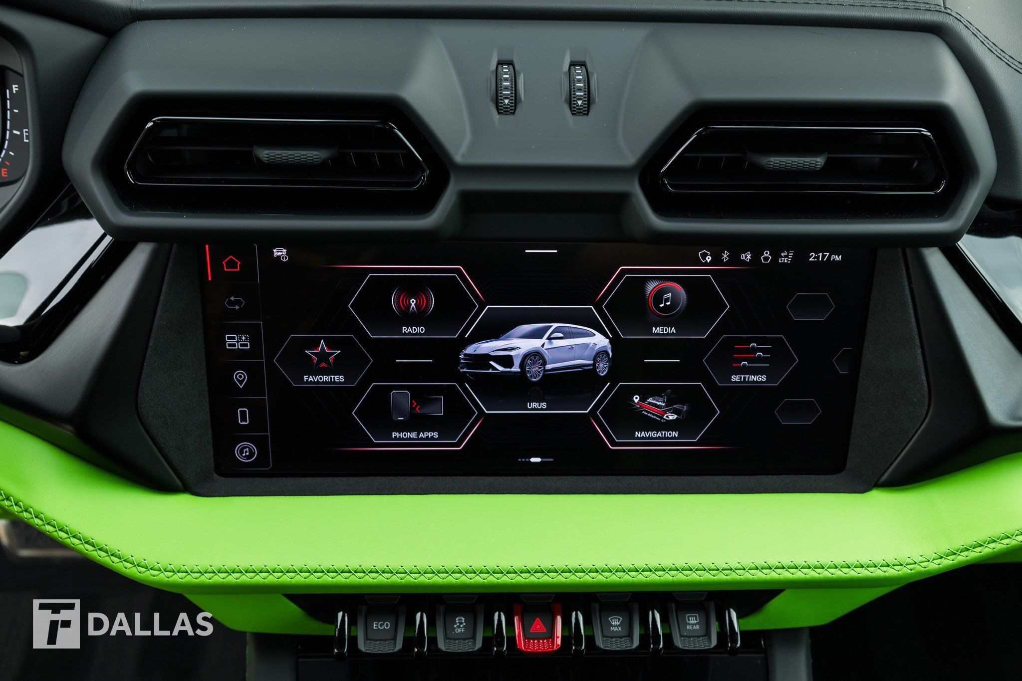 Used 2025 Lamborghini Urus S AWD/4WD image 25