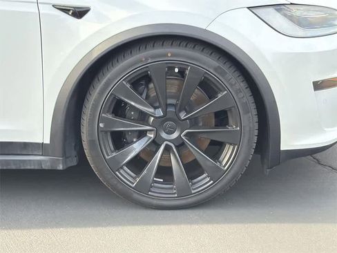 Used 2023 Tesla Model X Plaid image 45
