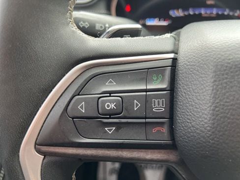 Certified 2023 Jeep Grand Cherokee L Limited w/ Luxury Tech Group II AWD/4WD image 23