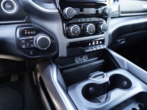 Used 2025 RAM 1500 Big Horn AWD/4WD image 23