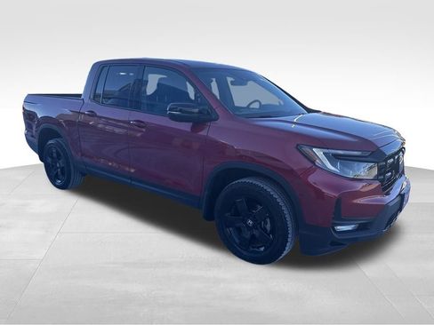 Certified 2025 Honda Ridgeline Black Edition image 11