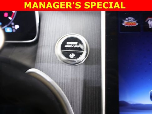 Certified 2025 Mercedes-Benz GLC 300 4MATIC image 24