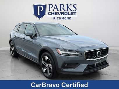 Used 2024 Volvo V60 B5 Cross Country Plus