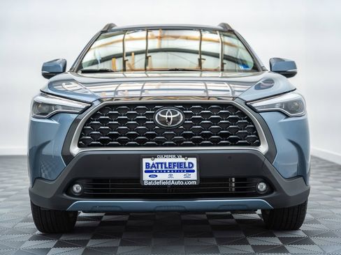 Certified 2024 Toyota Corolla Cross XLE w/ Convenience Package AWD/4WD image 2