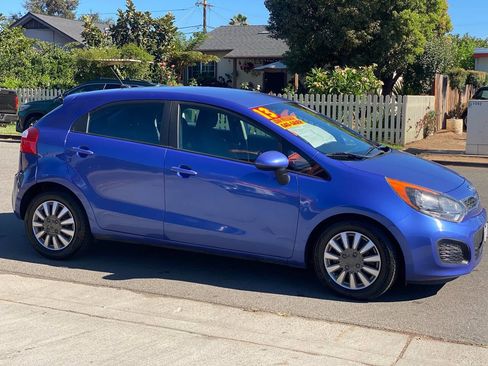Used 2013 Kia Rio EX image 8