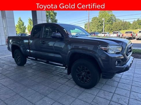 Certified 2021 Toyota Tacoma SR5 w/ Blackout Package (TMS) AWD/4WD image 4