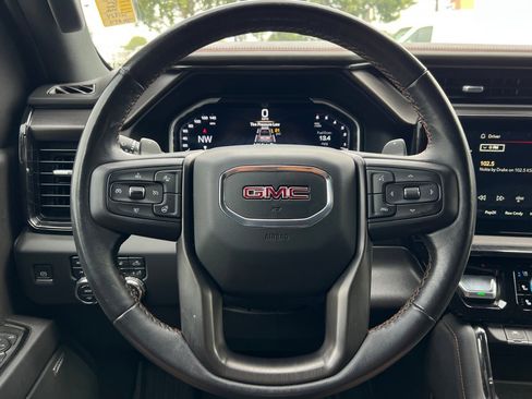 Used 2023 GMC Sierra 1500 AT4 image 23