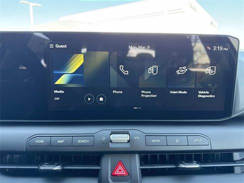 New 2026 Kia K4 LXS image 18