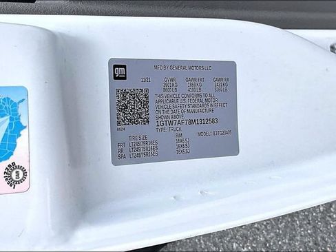 Used 2021 GMC Savana 2500 w/ Enhanced Convenience Package RWD image 19