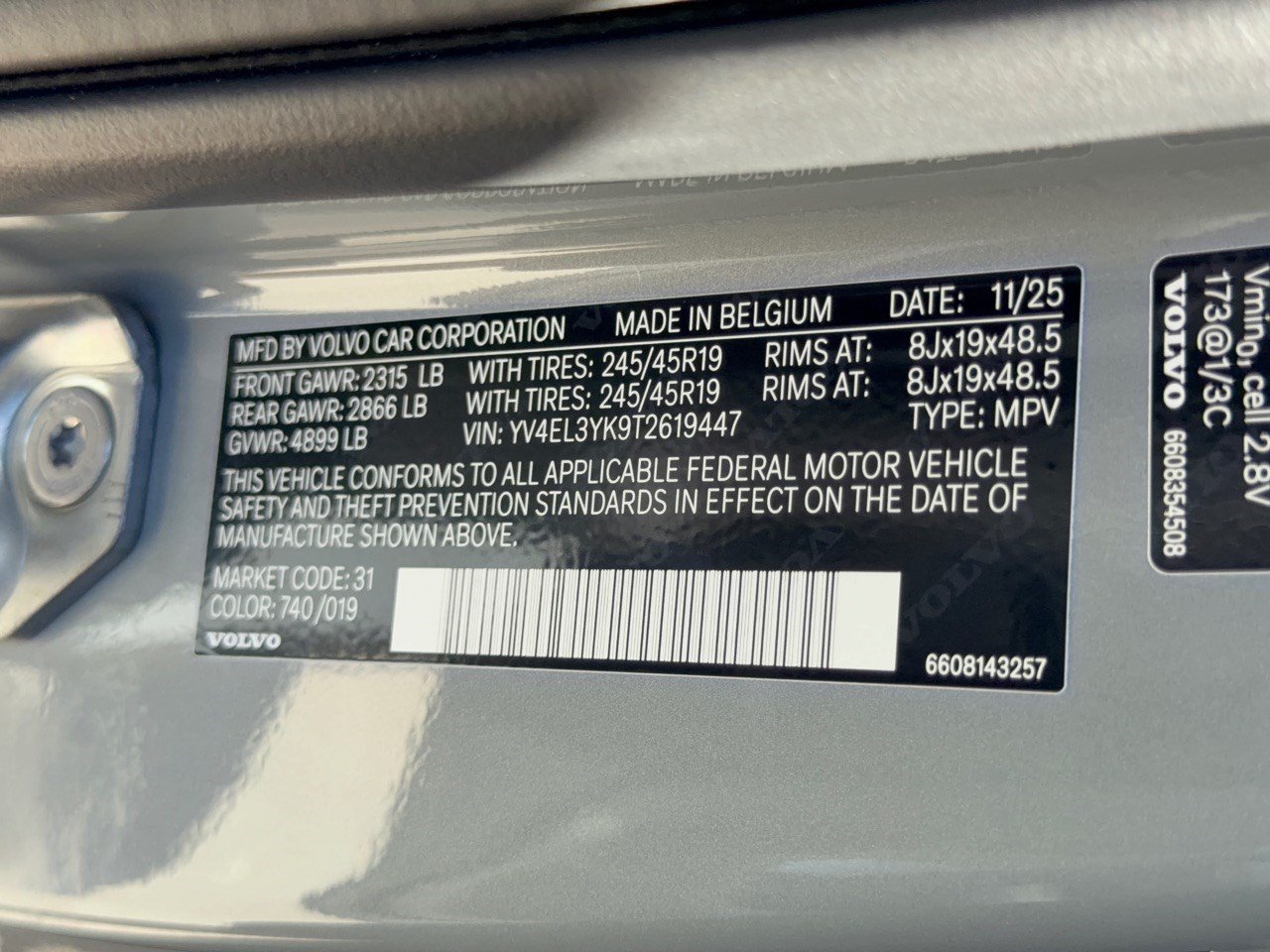 New 2026 Volvo EX30 Plus w/ Climate Package RWD image 30