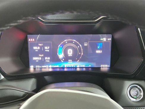 Used 2024 Chevrolet Colorado LT w/ LT Convenience Package image 24