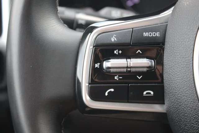 Used 2022 Kia Sorento S AWD/4WD image 16