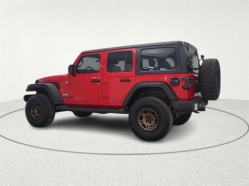 Used 2019 Jeep Wrangler Unlimited Sport S image 5