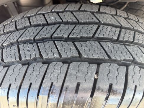 Used 2022 Ford F150 Platinum w/ Equipment Group 701A High AWD/4WD image 37