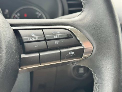 Used 2024 MAZDA MAZDA3 s FWD image 9