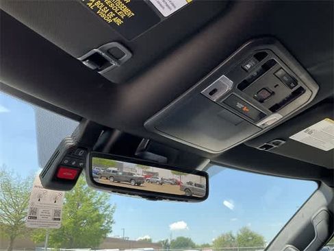 Used 2025 Toyota Tundra Limited image 27